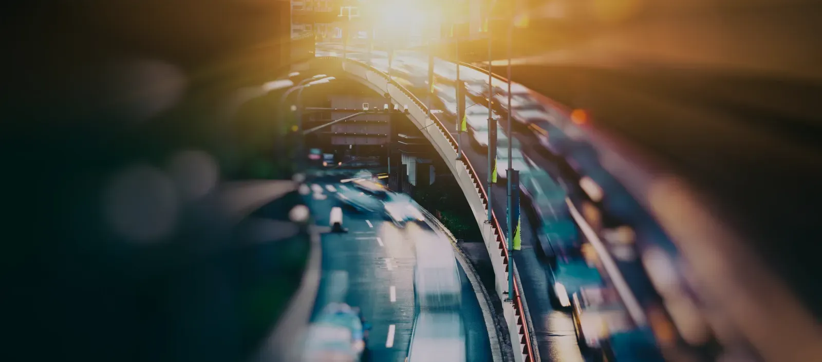 Moving Intelligence | Experts for motion.